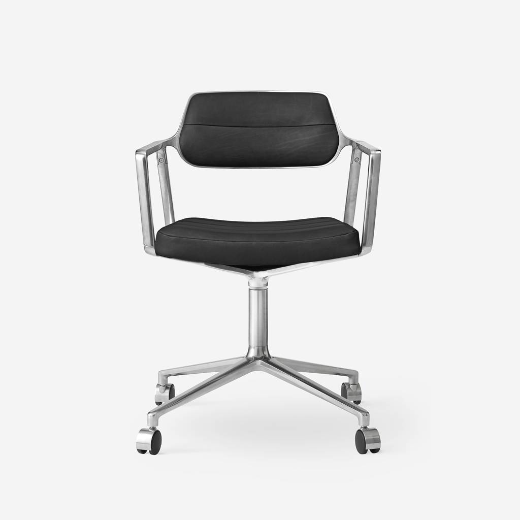 Vipp Swivel Chair | 453 - vipp453 - Black, Castors