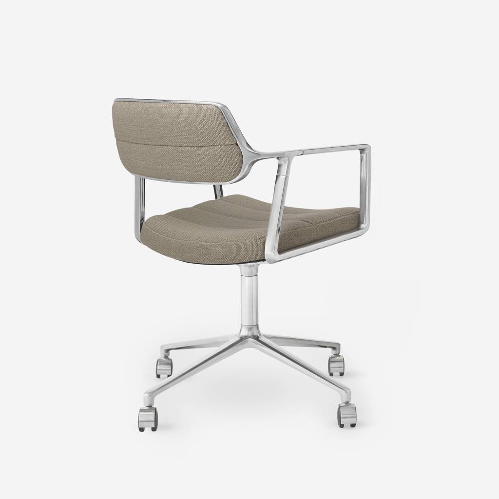 Vipp Swivel Chair | 453 - vipp453 - Dark Sand textile, Castors
