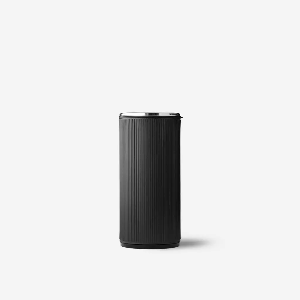 Vipp Open Top Bin 22 L / 6 Gal, Black/Polished lid