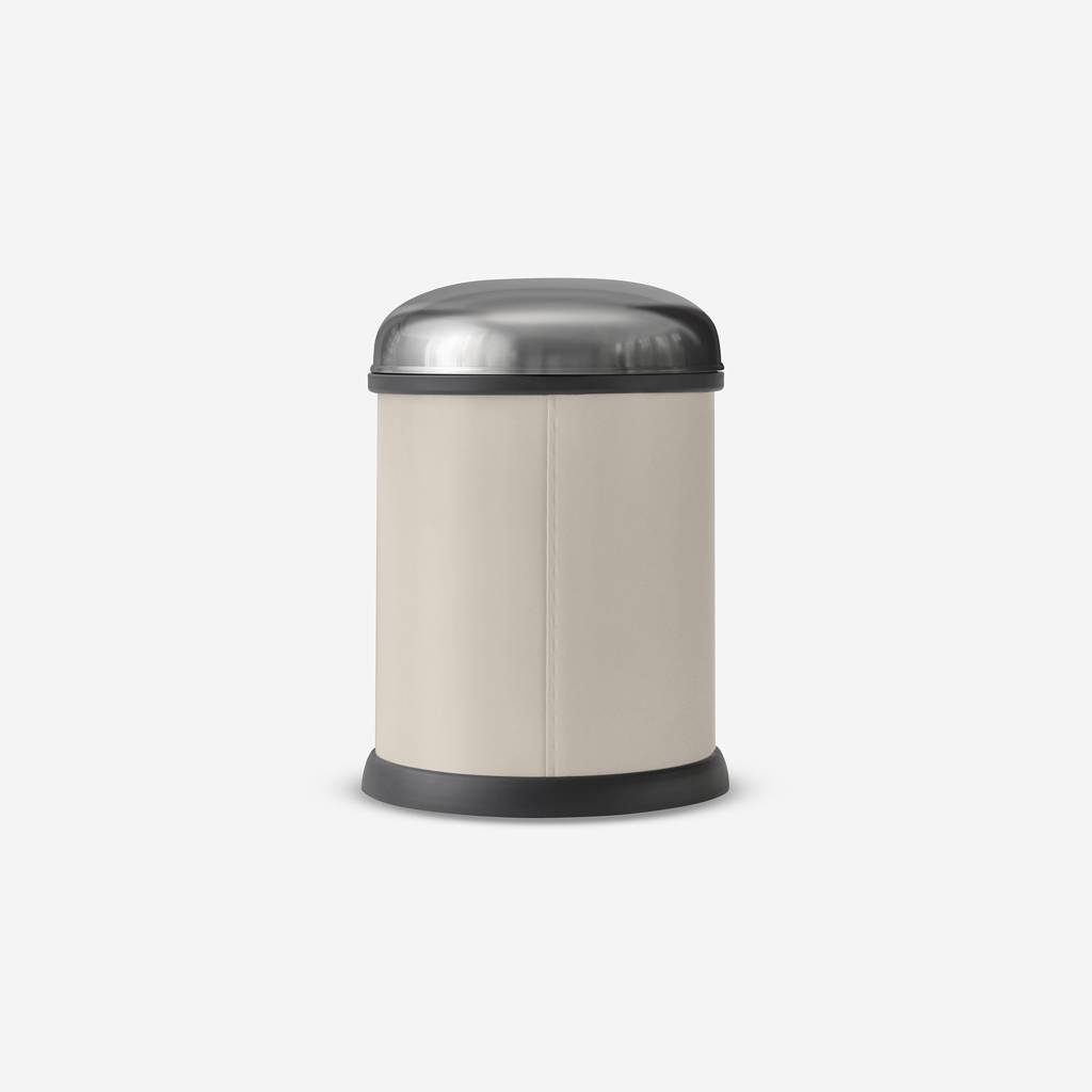 Vipp Pedal Bin 3 L / 0.8 Gal - vipp12 - Beige