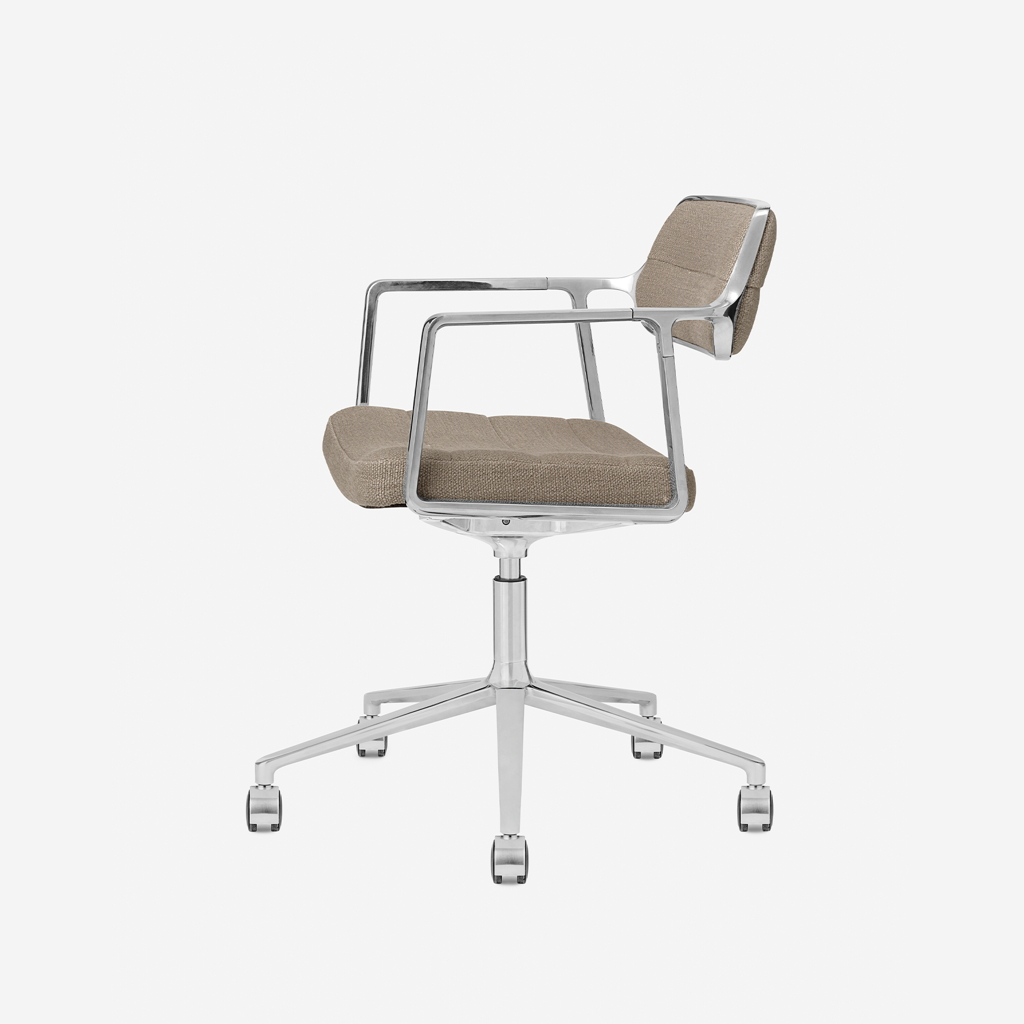 Vipp Swivel Chair | 453+ - vipp453+ - Dark Sand textile, Castors