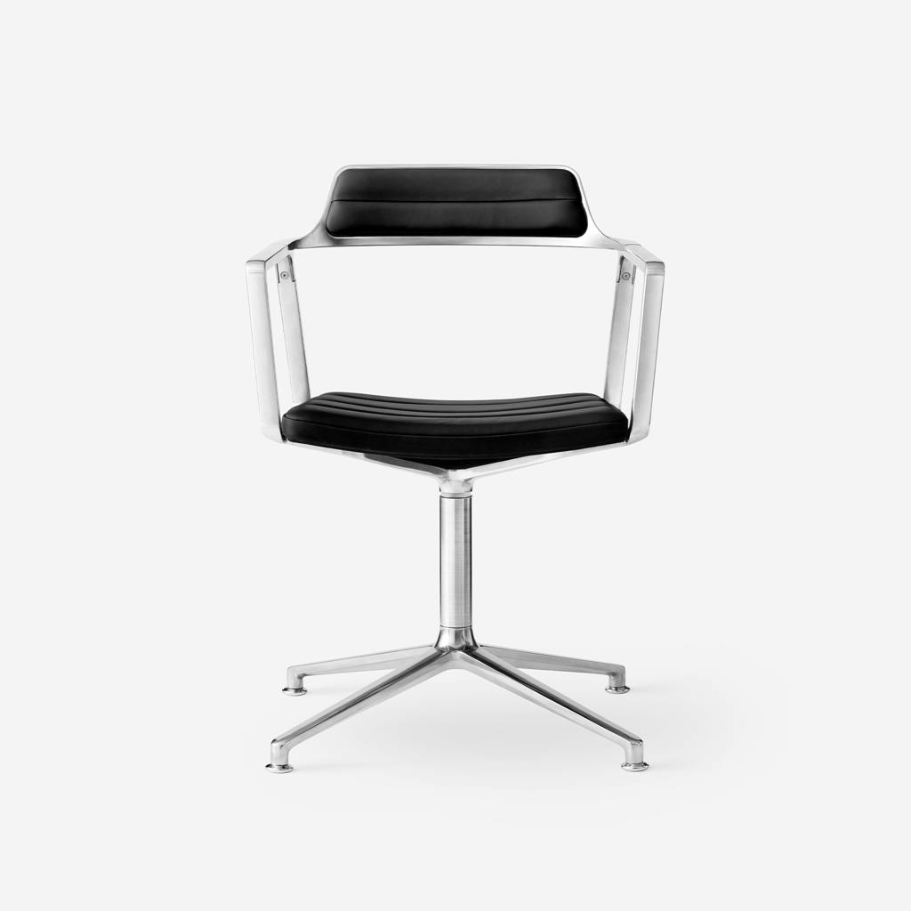 Vipp Swivel Chair | 452 - vipp452 - Black, Gliders