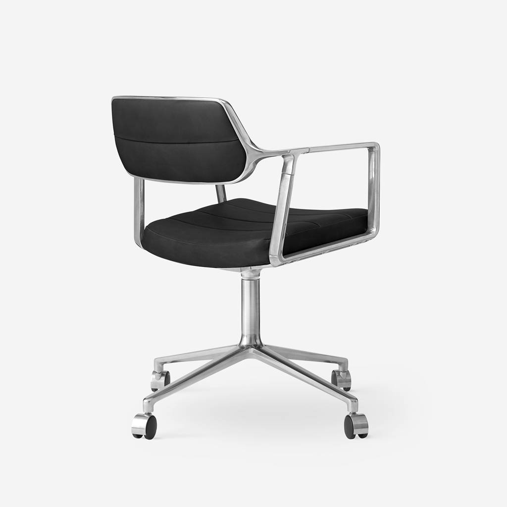 Vipp Swivel Chair | 453 - vipp453 - Black, Castors