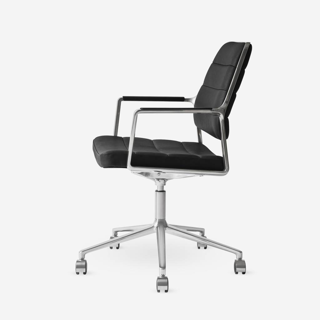 Vipp Swivel Chair | 455+ - vipp455+ - Black, Castors