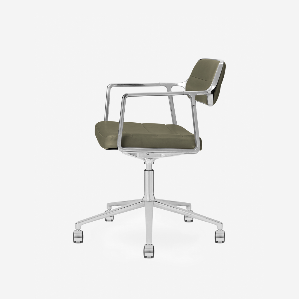 Vipp Swivel Chair | 453+ - vipp453+ - Bosco Green, Castors