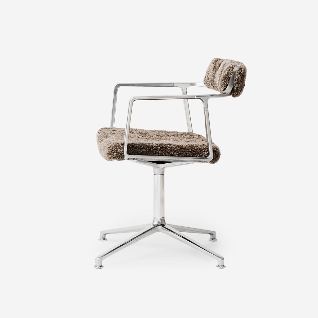 Vipp Swivel Chair | Curly Edition - vipp452 - Curly